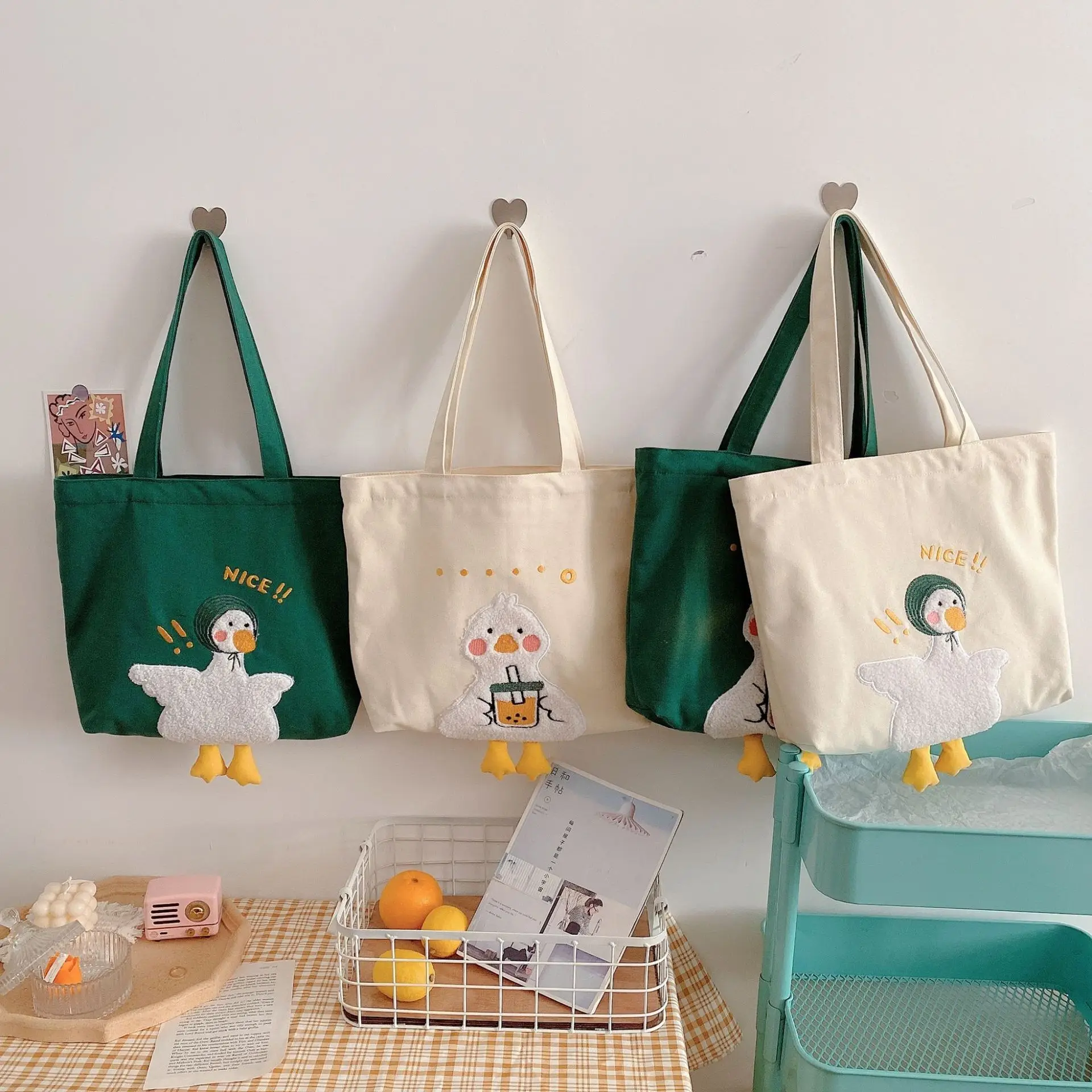 Tas Bahu Kanvas Wanita Desain  - Interior Design School ulasan dan harga