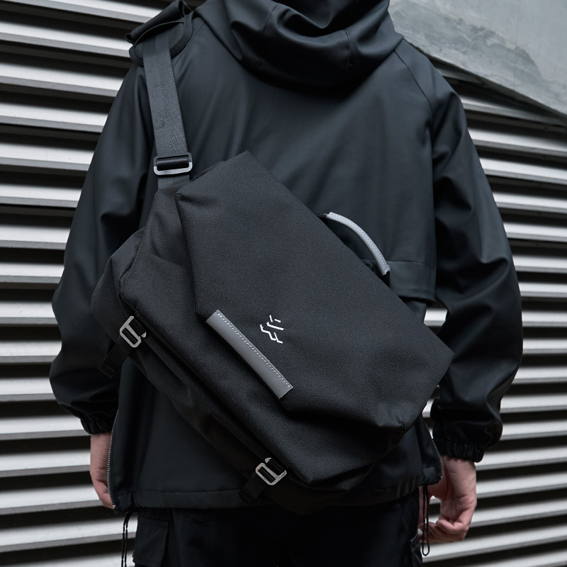 MOYYI Desain Tas Kurir Laptop  - Interior Design Journal ulasan dan harga